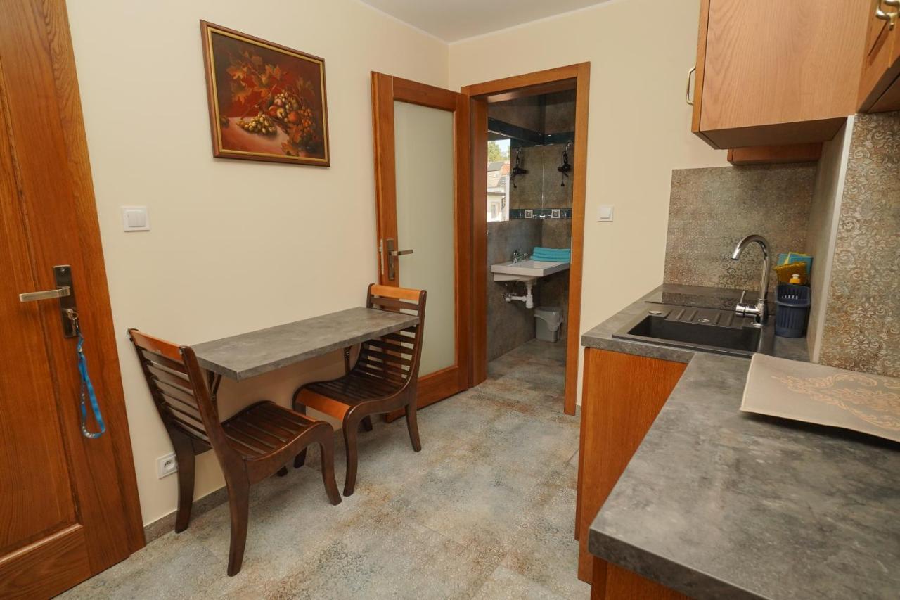 Apartamenty I Pokoje - Dom Goscinny Pasja -2 Minuty Do Plazy 드지비르지노 외부 사진